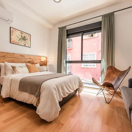 Industrial Studio In The City Center By Rems Málaga Extérieur photo
