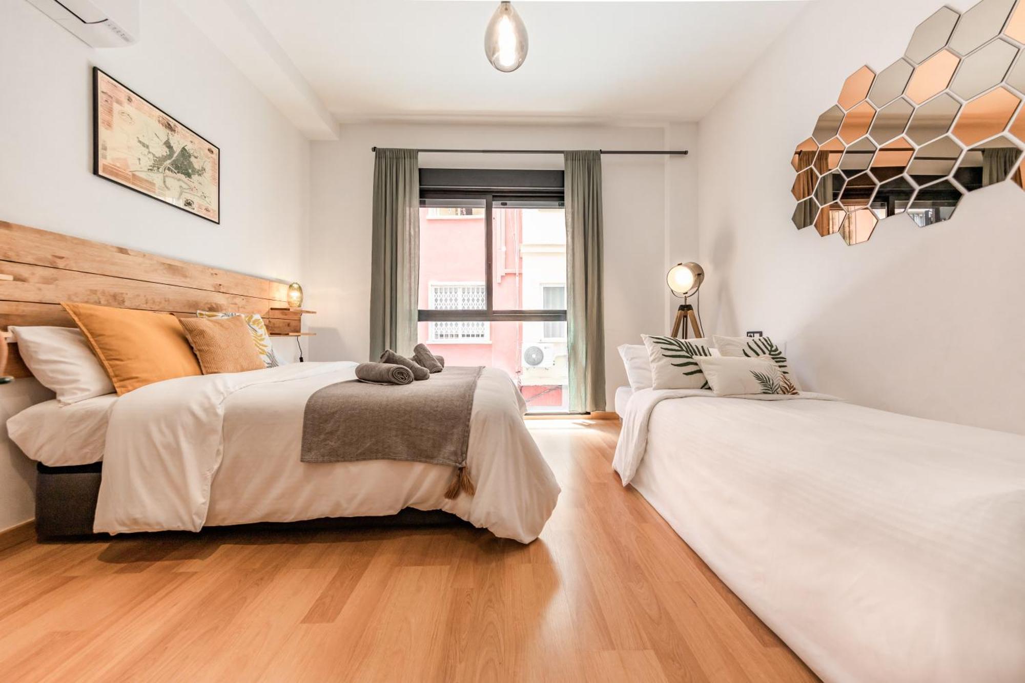 Industrial Studio In The City Center By Rems Málaga Extérieur photo
