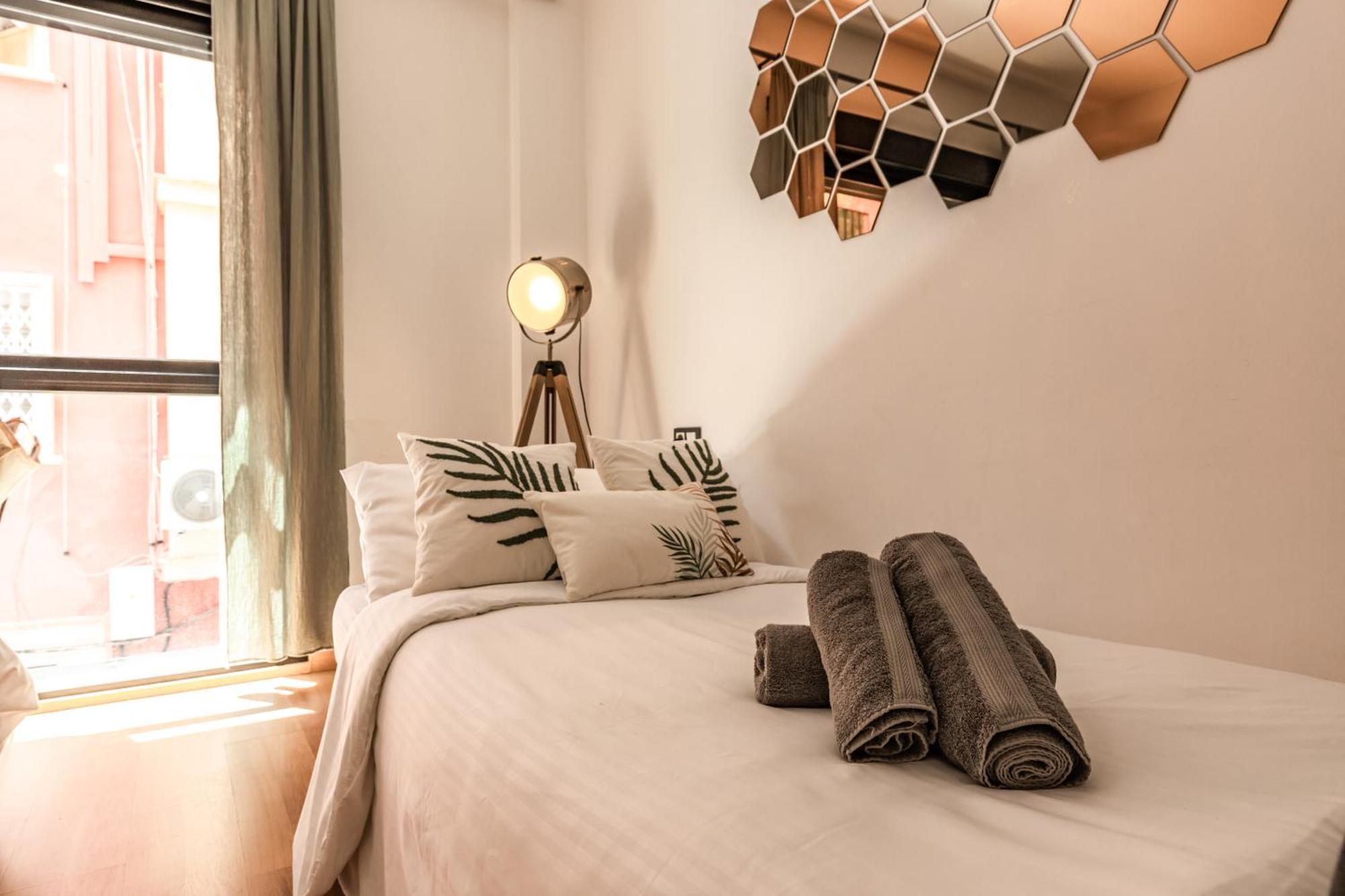 Industrial Studio In The City Center By Rems Málaga Extérieur photo